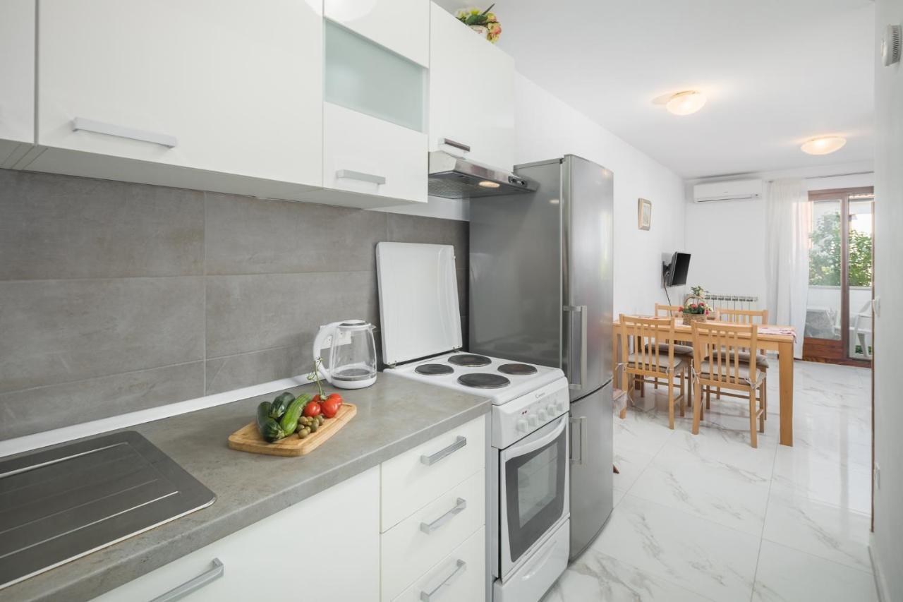Ferienwohnung Elena Poreč Exterior foto